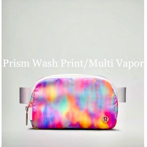 NEW W. TAGS NEVER USED EVERYWHERE BELT BAG EBB PRISM LULULEMON RAINBOW VAPOR